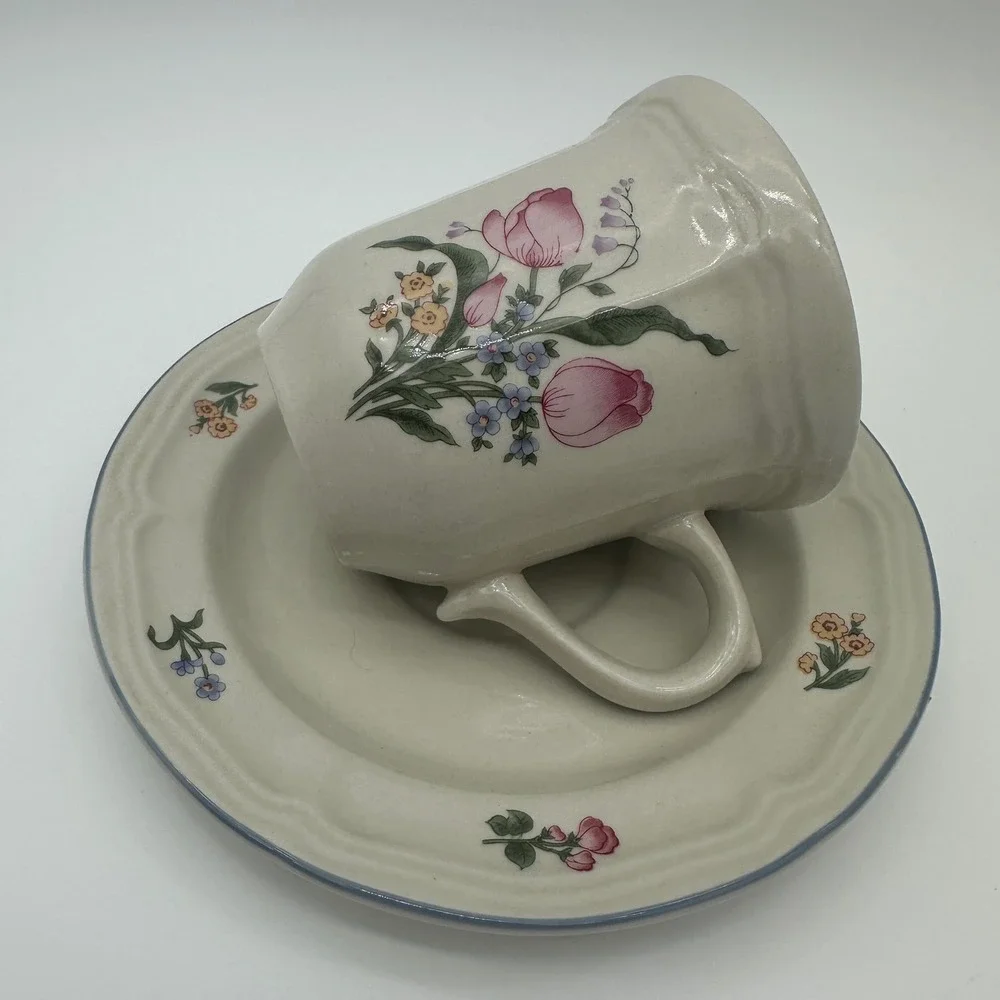 Gibson Tivoli Lafayette Cup and Saucer Set Floral Stoneware Pink Tulip 8pc